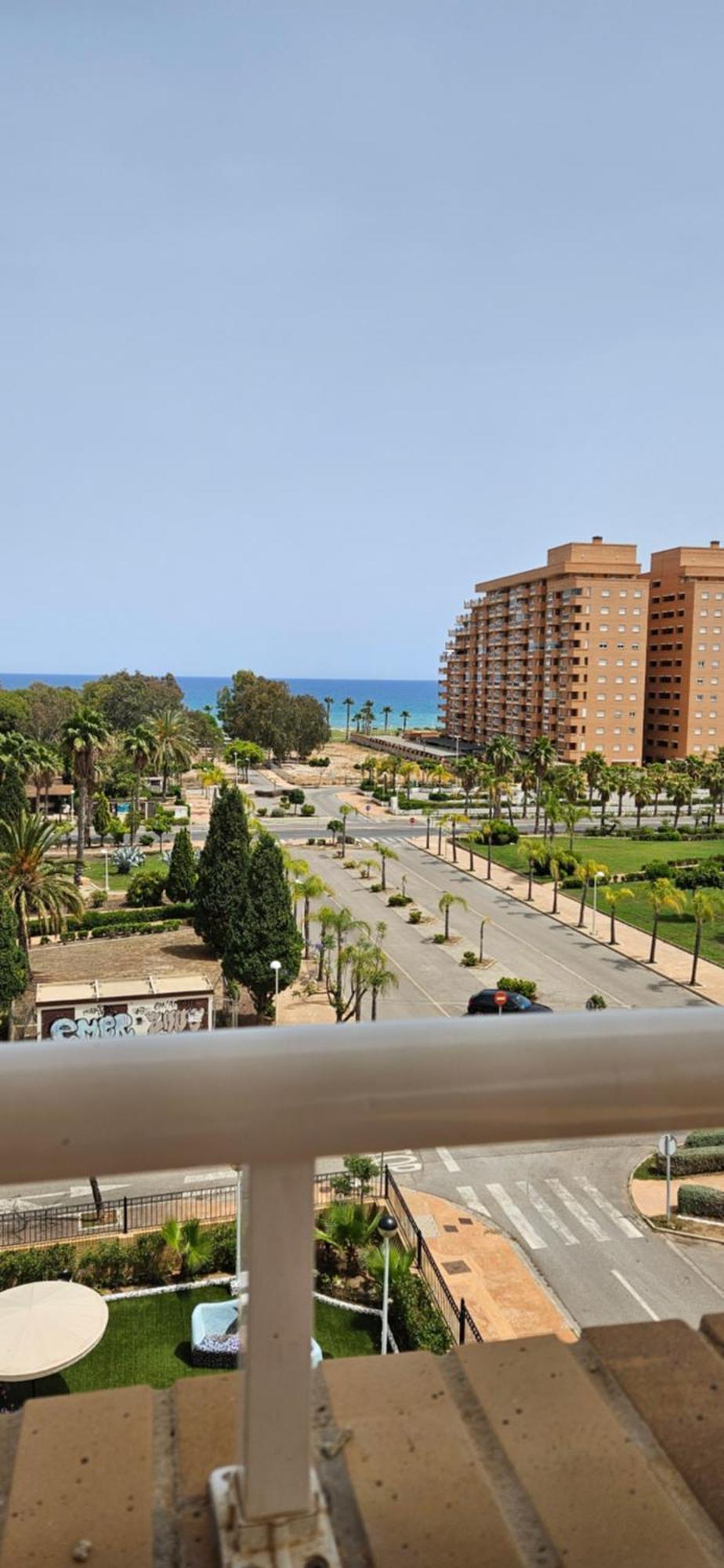Апартаменты Vistas Al Mar En Magic World, Оропеса-дель-Мар Экстерьер фото